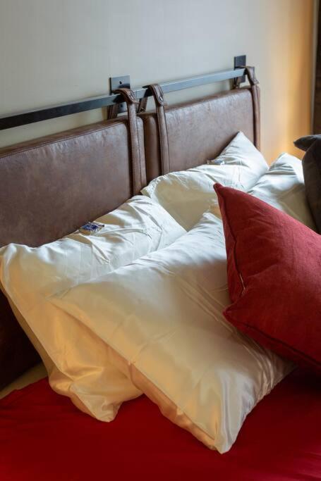 King Bed W/ Panoramic Views Of Dt! Apartman Rochester Kültér fotó